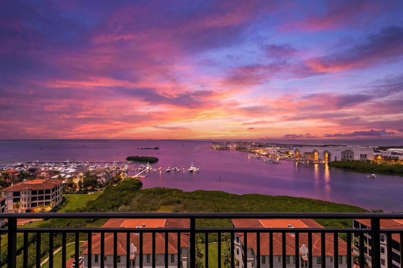 5823 Bowen Daniel Drive, Unit 1603, Tampa, FL 33616 Photo