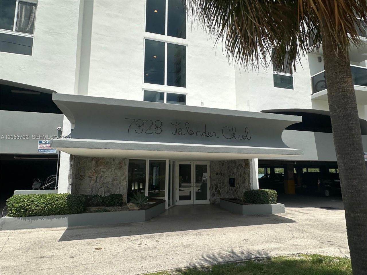 7928 West Dr, Unit 504, North Bay Village, FL 33141 Photo