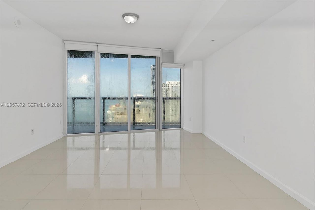 495 Brickell Ave , Unit 5007, Miami, FL 33131 Photo