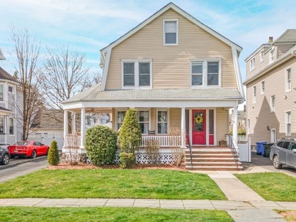 206 Mortimer Ave, Rutherford, NJ 07070