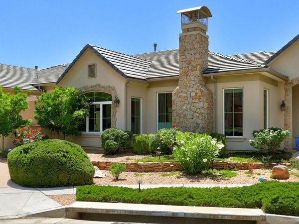 7700 Merissa Lane NE, Albuquerque, NM 87122