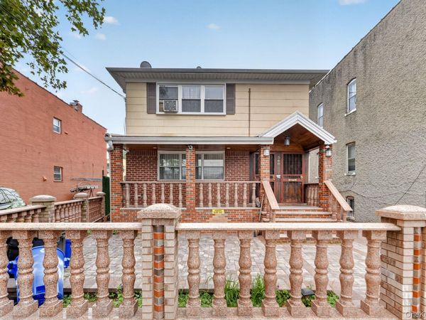 568 Autumn Avenue , Brooklyn, NY 11208
