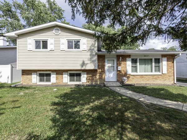 2417 METROPOLITAN Avenue , Waukegan, IL 60087