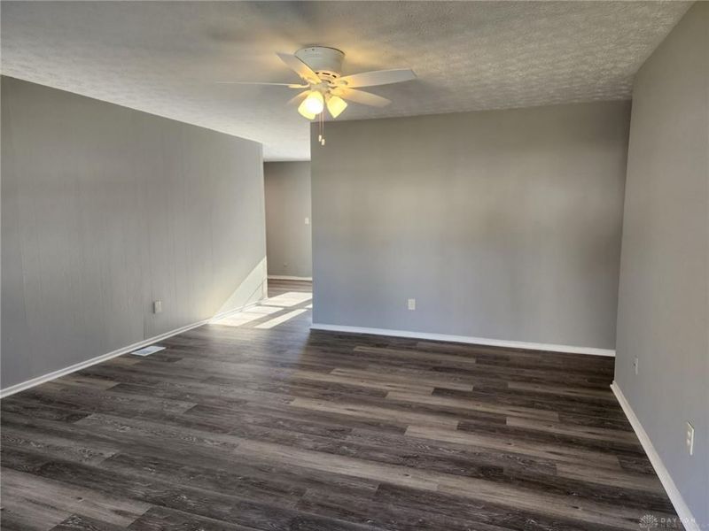 1633 Reid Avenue, Xenia, OH 45385 Photo 4