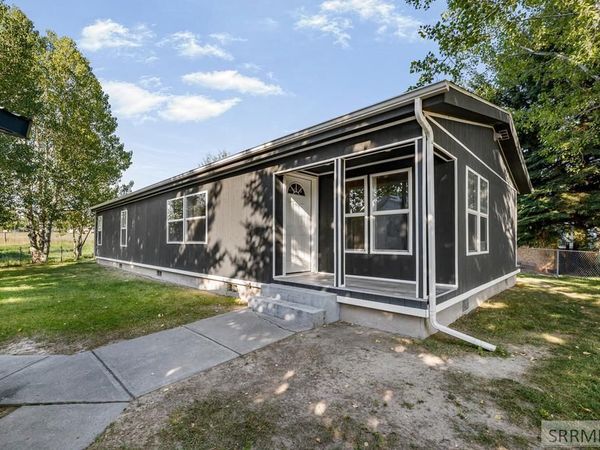 872 Dalmation Drive, IDAHO FALLS, ID 83402