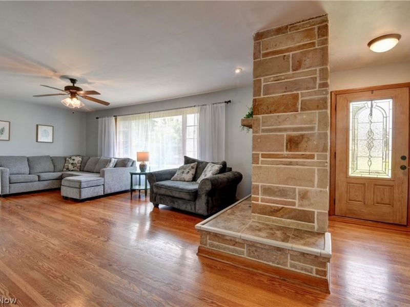3122 Sweitzer Street NW, Uniontown, OH 44685 Photo 10