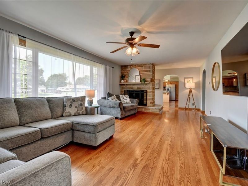 3122 Sweitzer Street NW, Uniontown, OH 44685 Photo 12