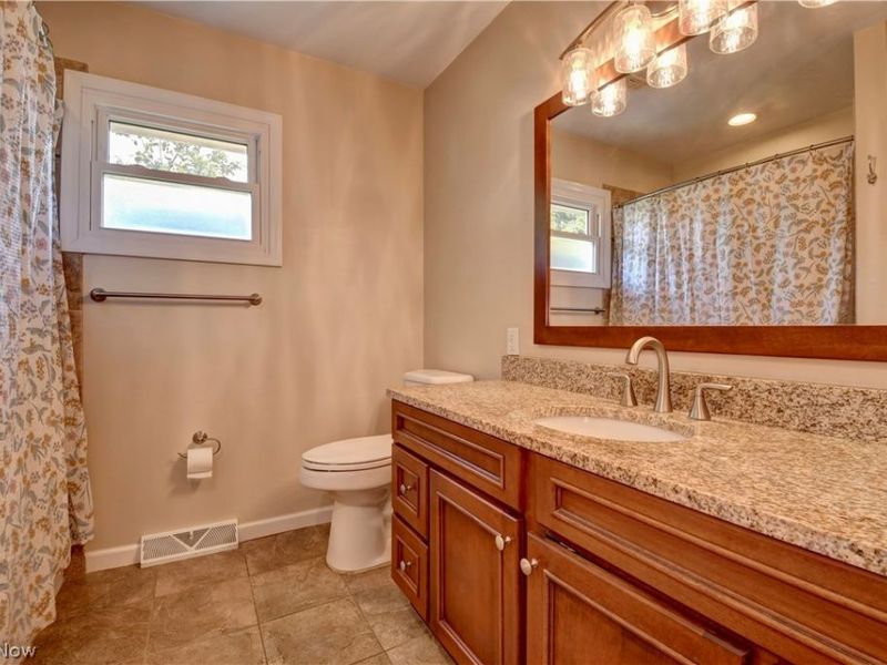 3122 Sweitzer Street NW, Uniontown, OH 44685 Photo 14