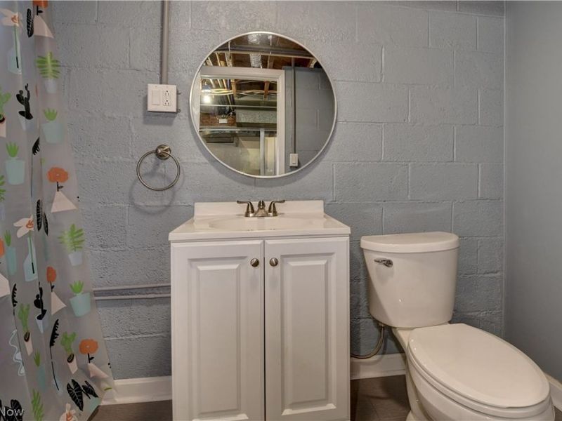 3122 Sweitzer Street NW, Uniontown, OH 44685 Photo 19