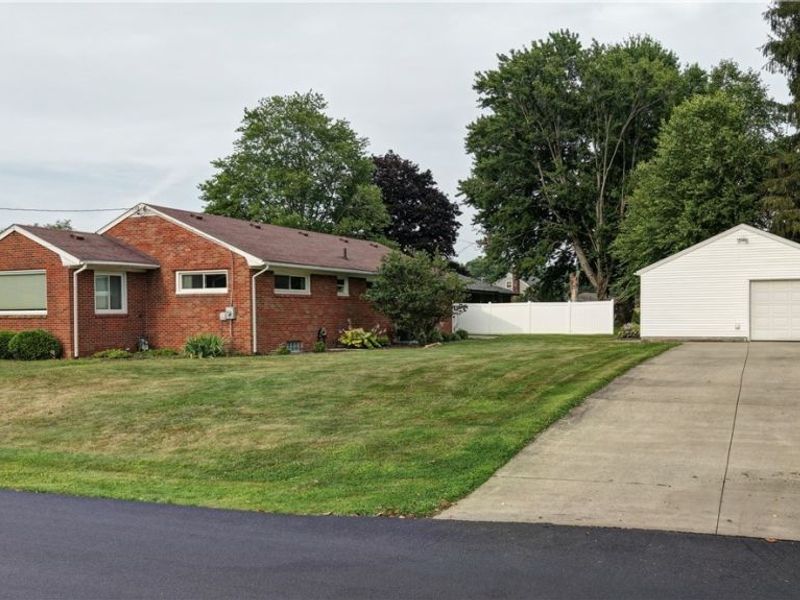 3122 Sweitzer Street NW, Uniontown, OH 44685 Photo 27