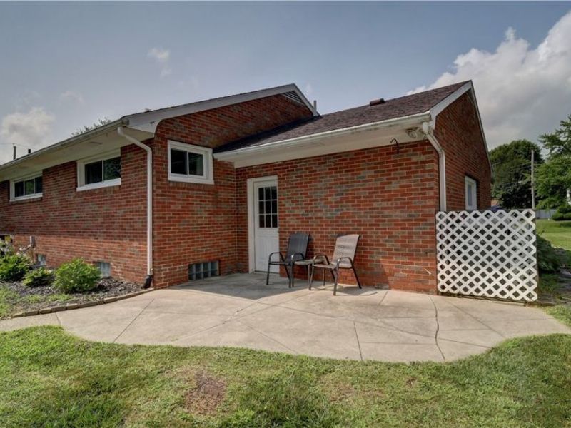 3122 Sweitzer Street NW, Uniontown, OH 44685 Photo 33