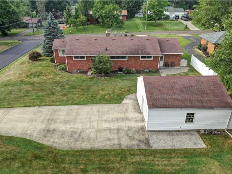 3122 Sweitzer Street NW, Uniontown, OH 44685 Photo 37