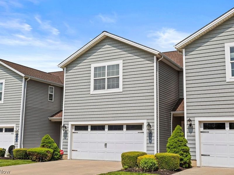 106 Larimar Drive, Willowick, OH 44095 Photo 2