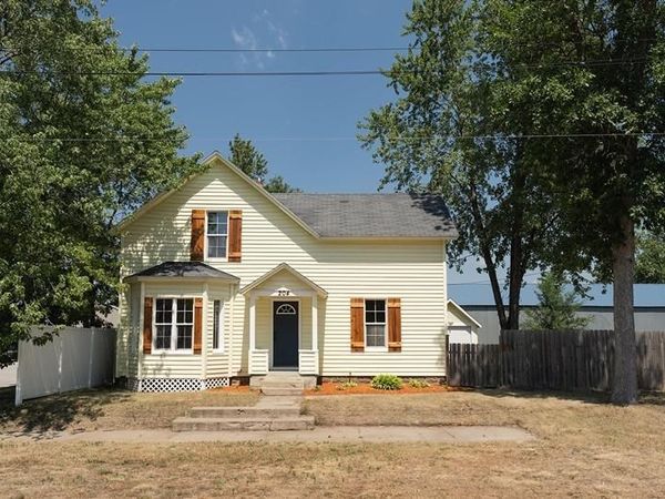 204 1st Street S, Royalton, MN 56373