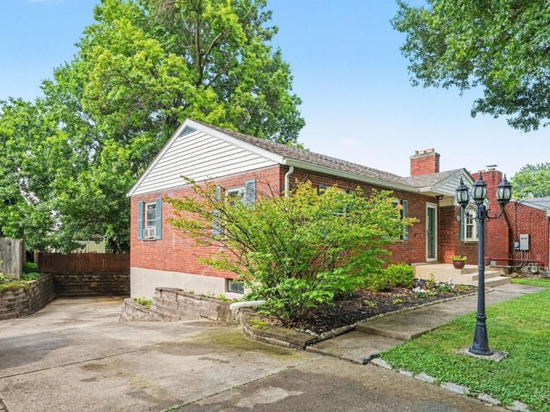 558 E State Road, Cleves, OH 45002 Photo 5