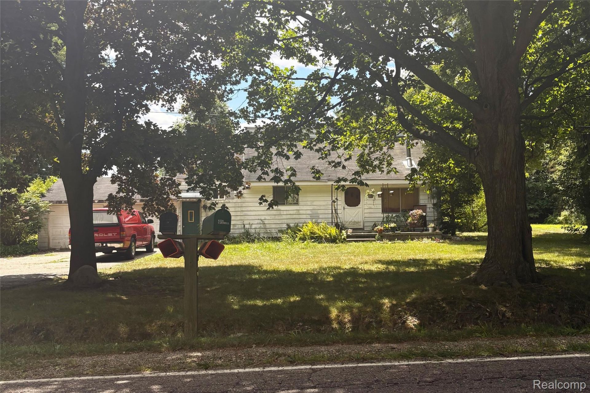 6220 E Carpenter Road, Genesee Township, Mi 48506 Main Photo