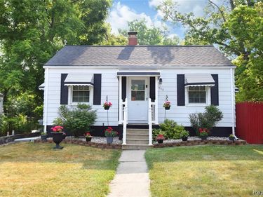 949 Barney Avenue, Flint, Mi 48503