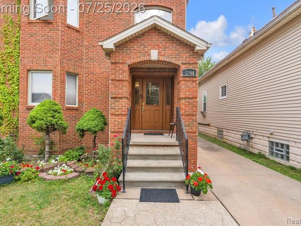 5294 Bingham Street, Dearborn, MI 48126