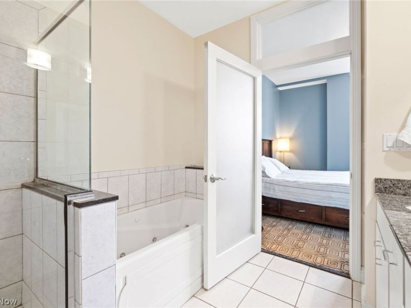 12701 Larchmere Boulevard, Unit 2A, Cleveland, OH 44120 Photo 17