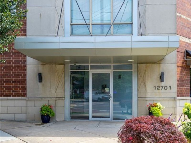 12701 Larchmere Boulevard, Unit 2A, Cleveland, OH 44120 Photo 2