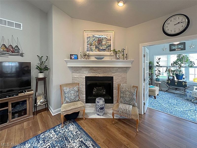 203 Leeward, Vermilion, OH 44089 Photo 4