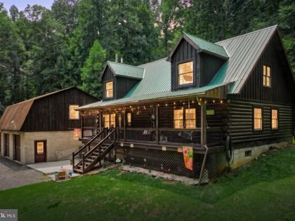 950 C GREEN SPRINGS ROAD Hanover, PA 17331