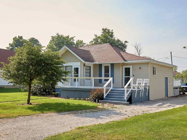 602 W 2nd North Street, Wenona, IL 61377