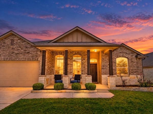 1926 Tawakoni DR, Round Rock, TX 78664