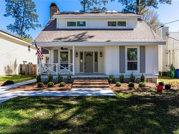715 AURORA Street, Mandeville, LA 70448