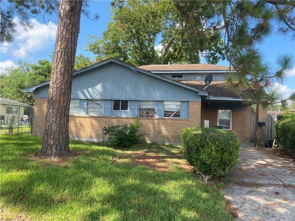 3511 KENT Drive , New Orleans, LA 70131
