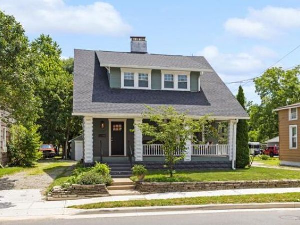 3227 Columbus Street, Grove City, OH 43123