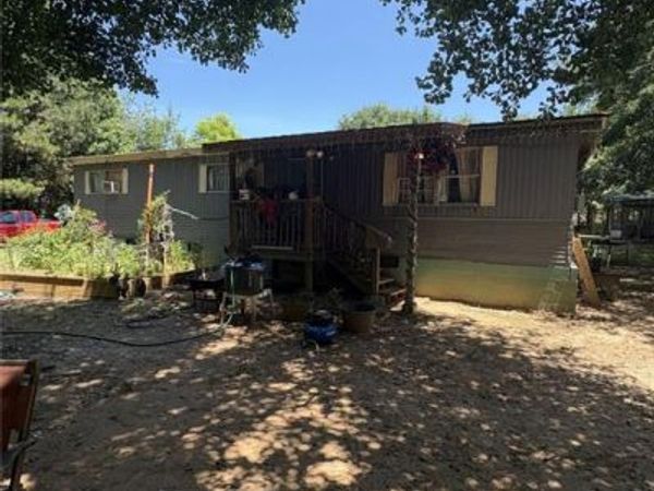 1256 Old Elberton Road , Hull, GA 30646