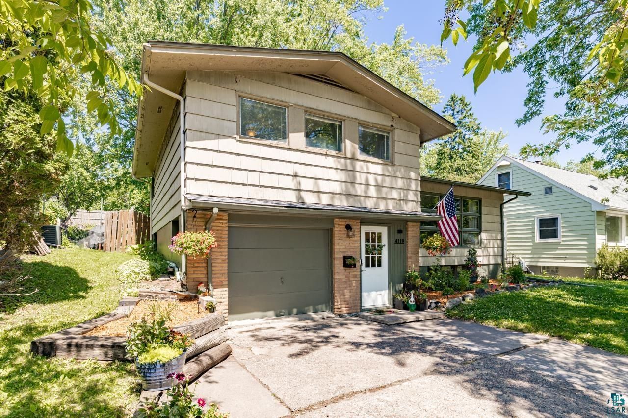 4119 Pitt St, Duluth, MN 55804 Main Photo