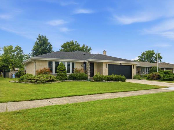 7603 Sequoia Court , Orland Park, IL 60462