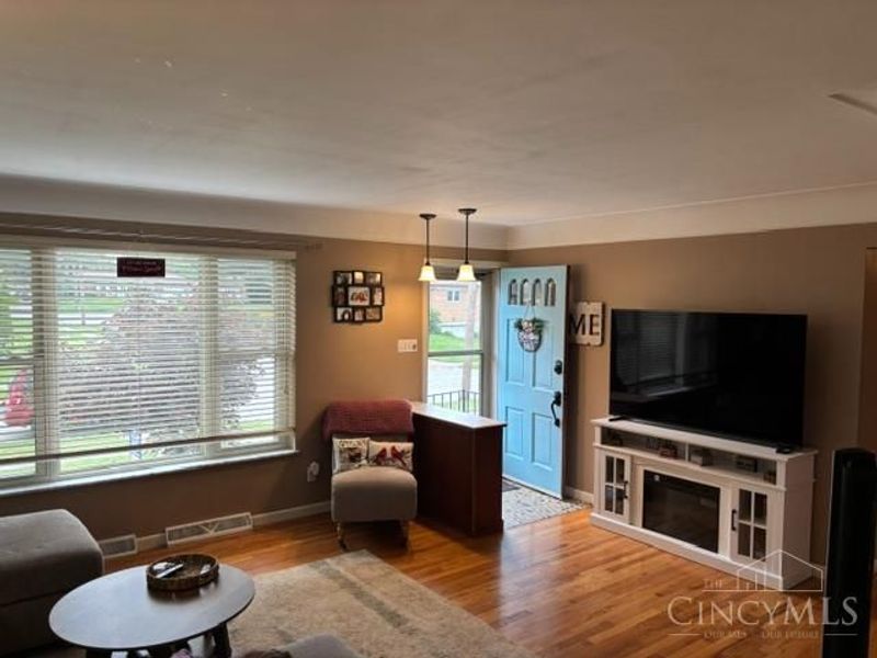 5377 Gander Drive, Delhi Twp, OH 45238 Photo 3
