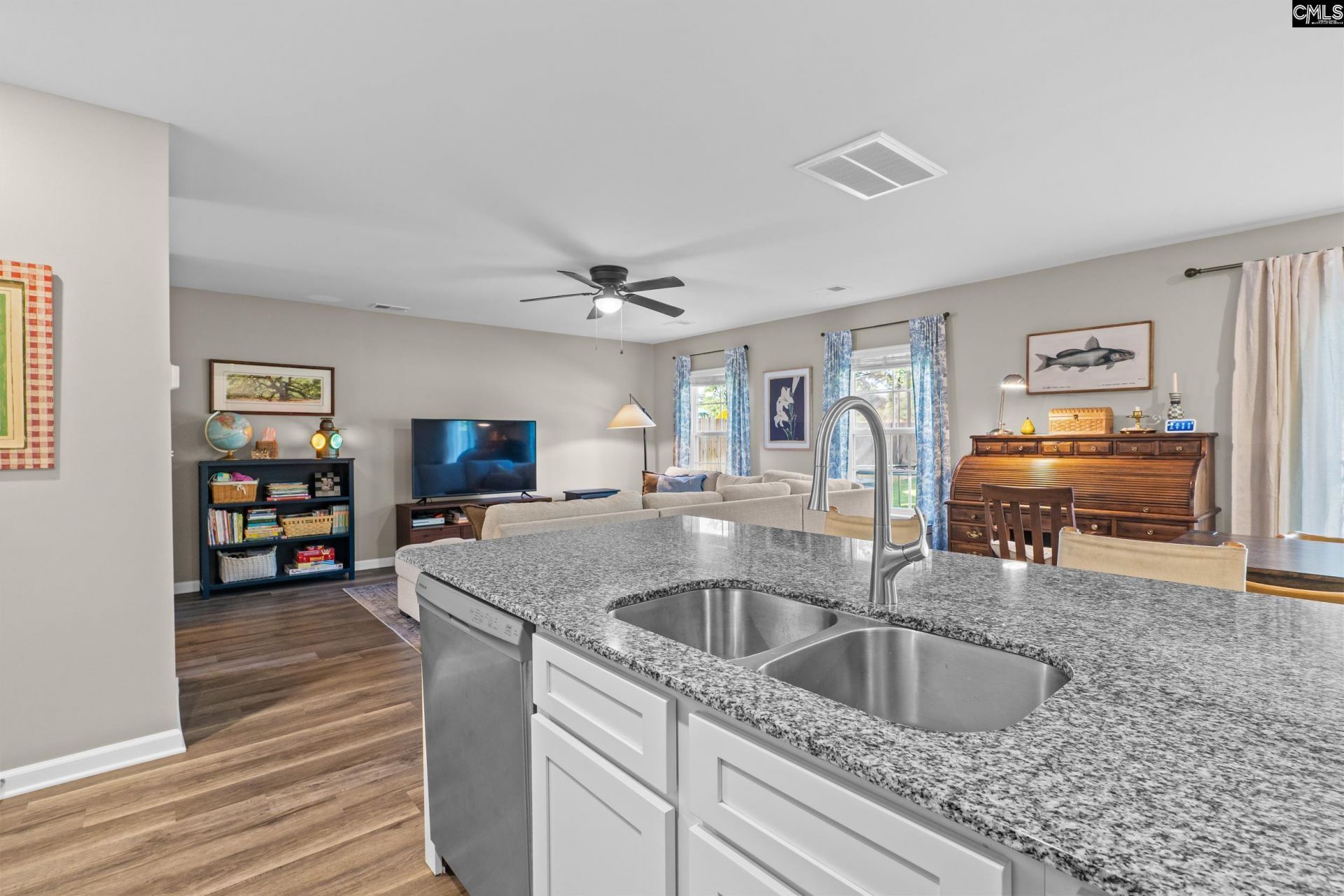 600 Stono Drive  Photo 10