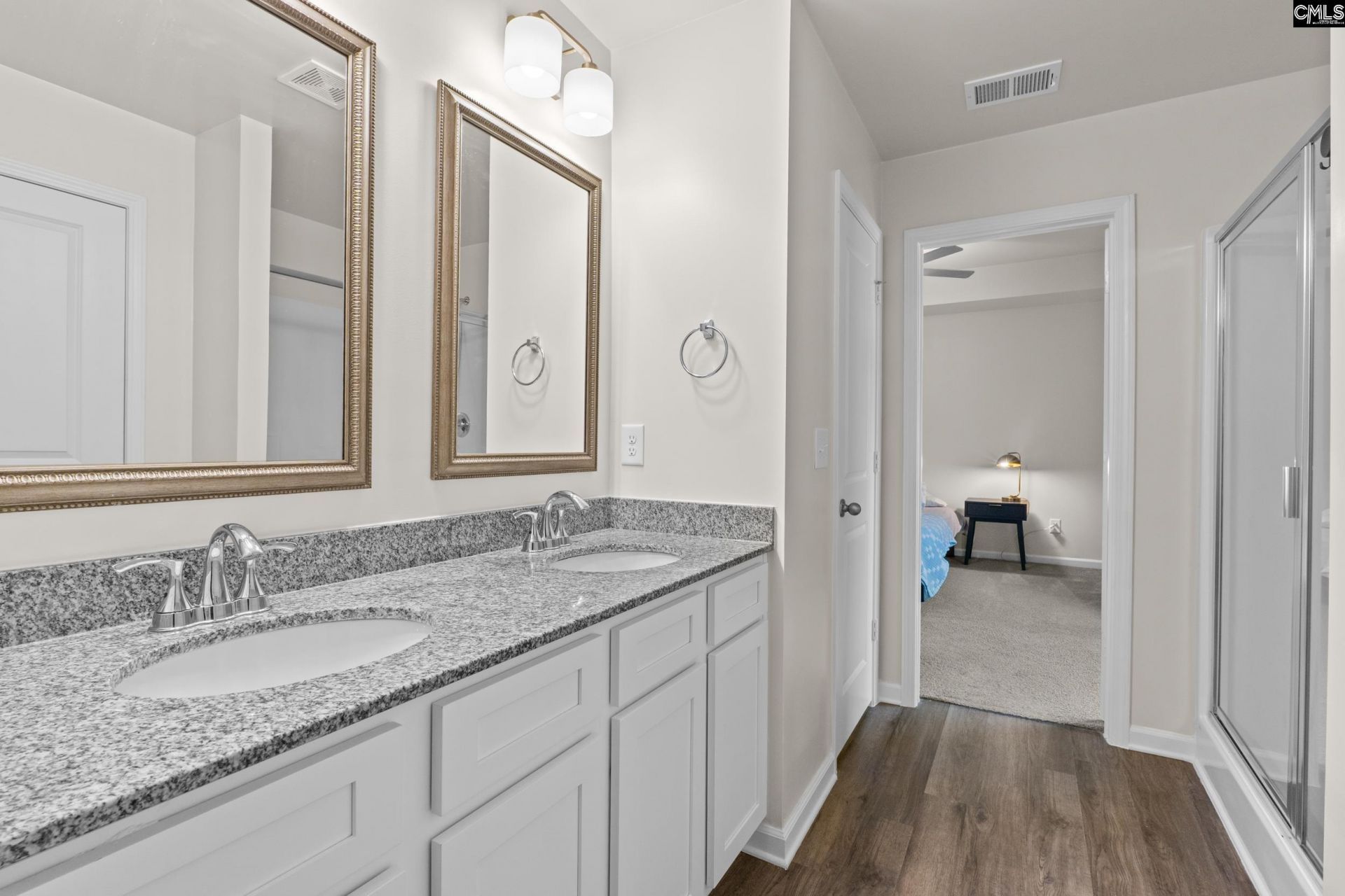 600 Stono Drive  Photo 16