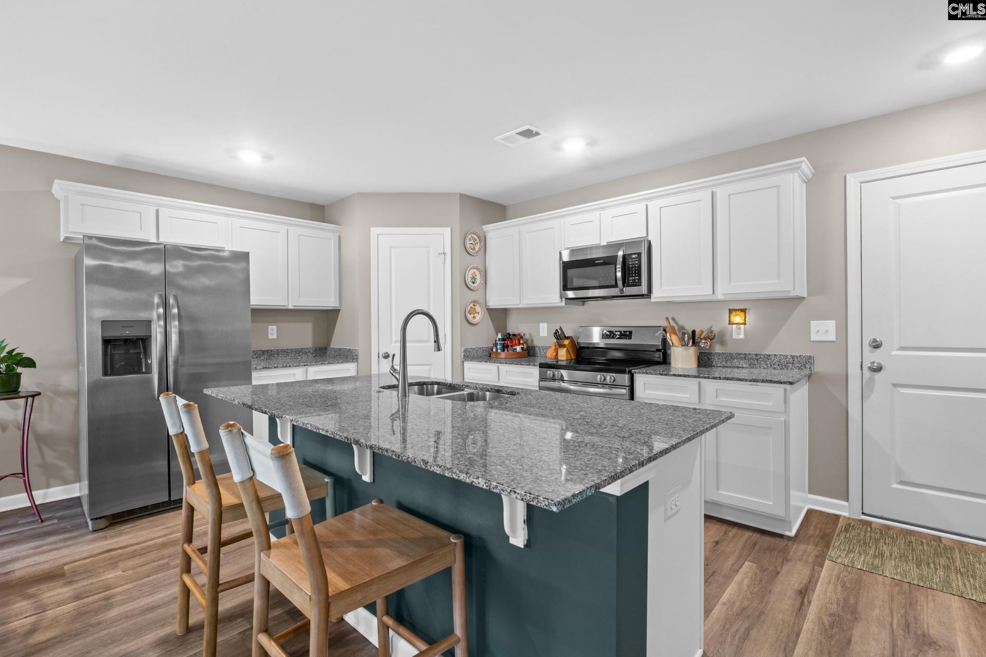 600 Stono Drive  Photo 8