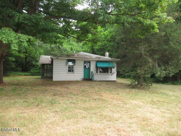 1143 State Route 196, Hudson Falls, NY 12839