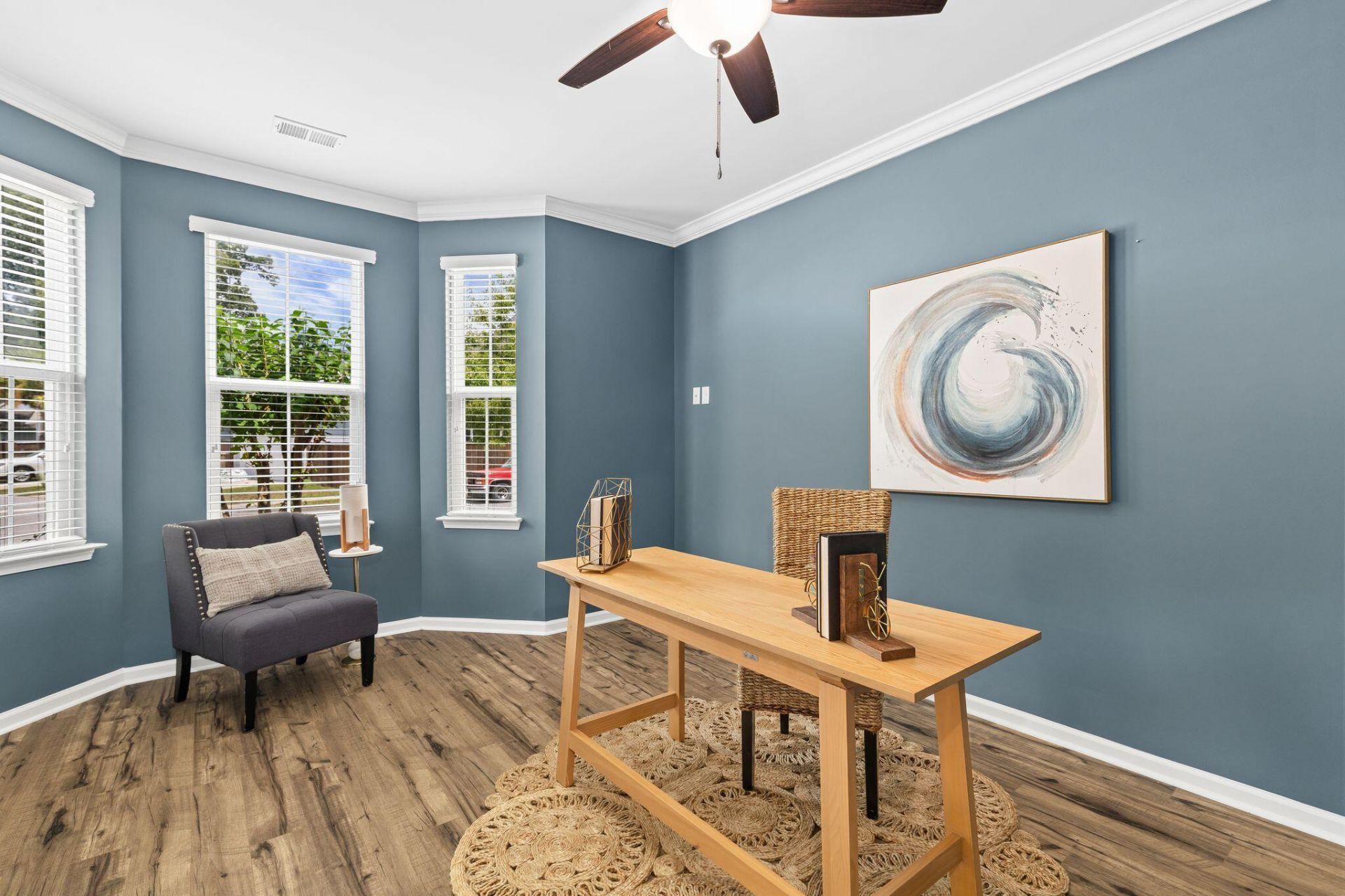 2073 Kemmerlin Street Photo 12
