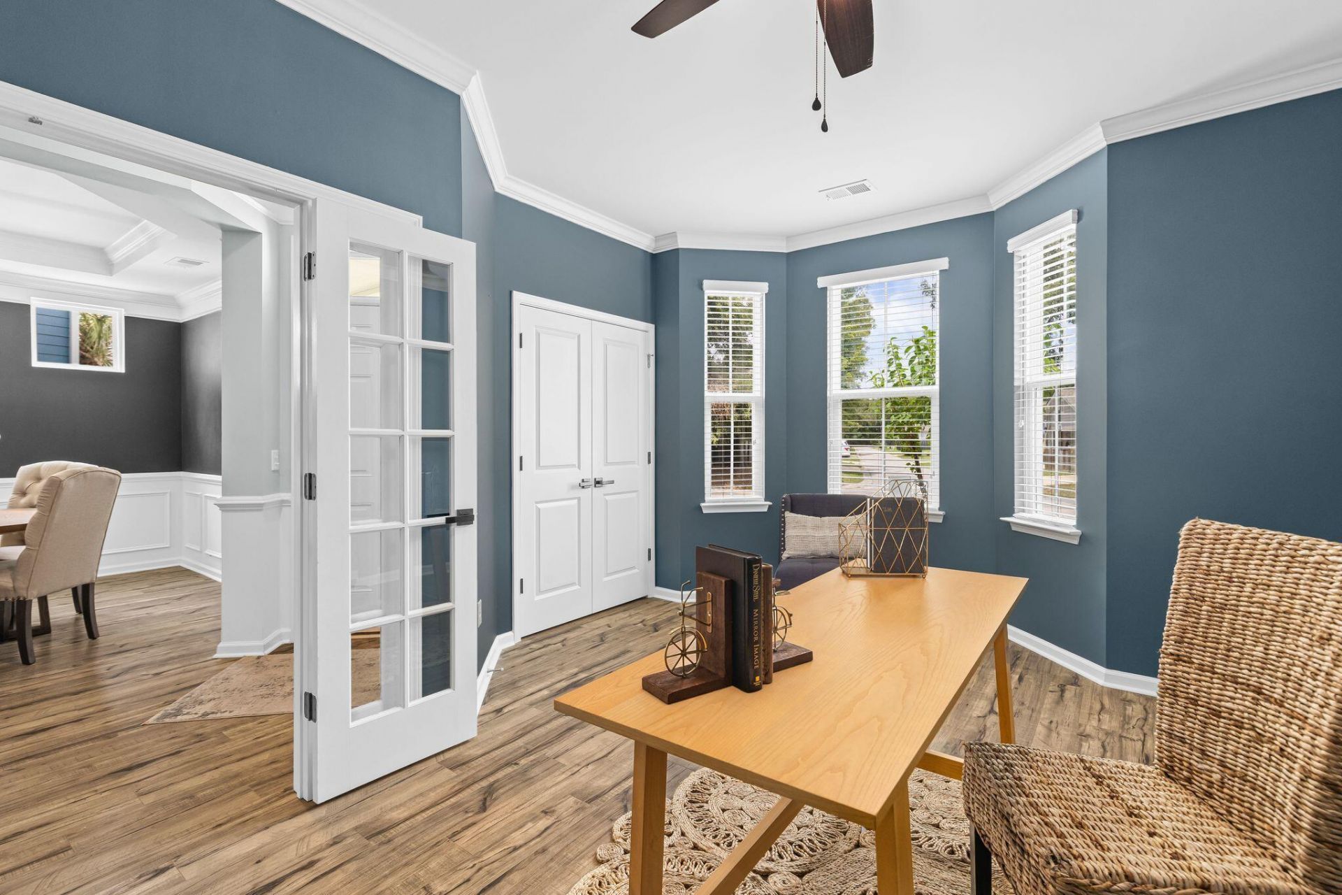 2073 Kemmerlin Street Photo 13