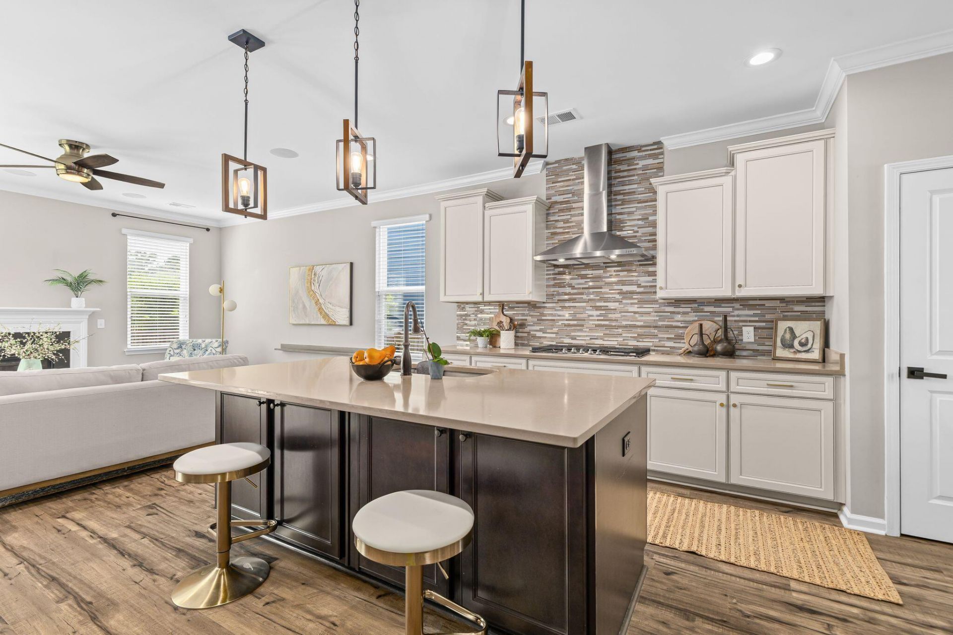 2073 Kemmerlin Street Photo 16