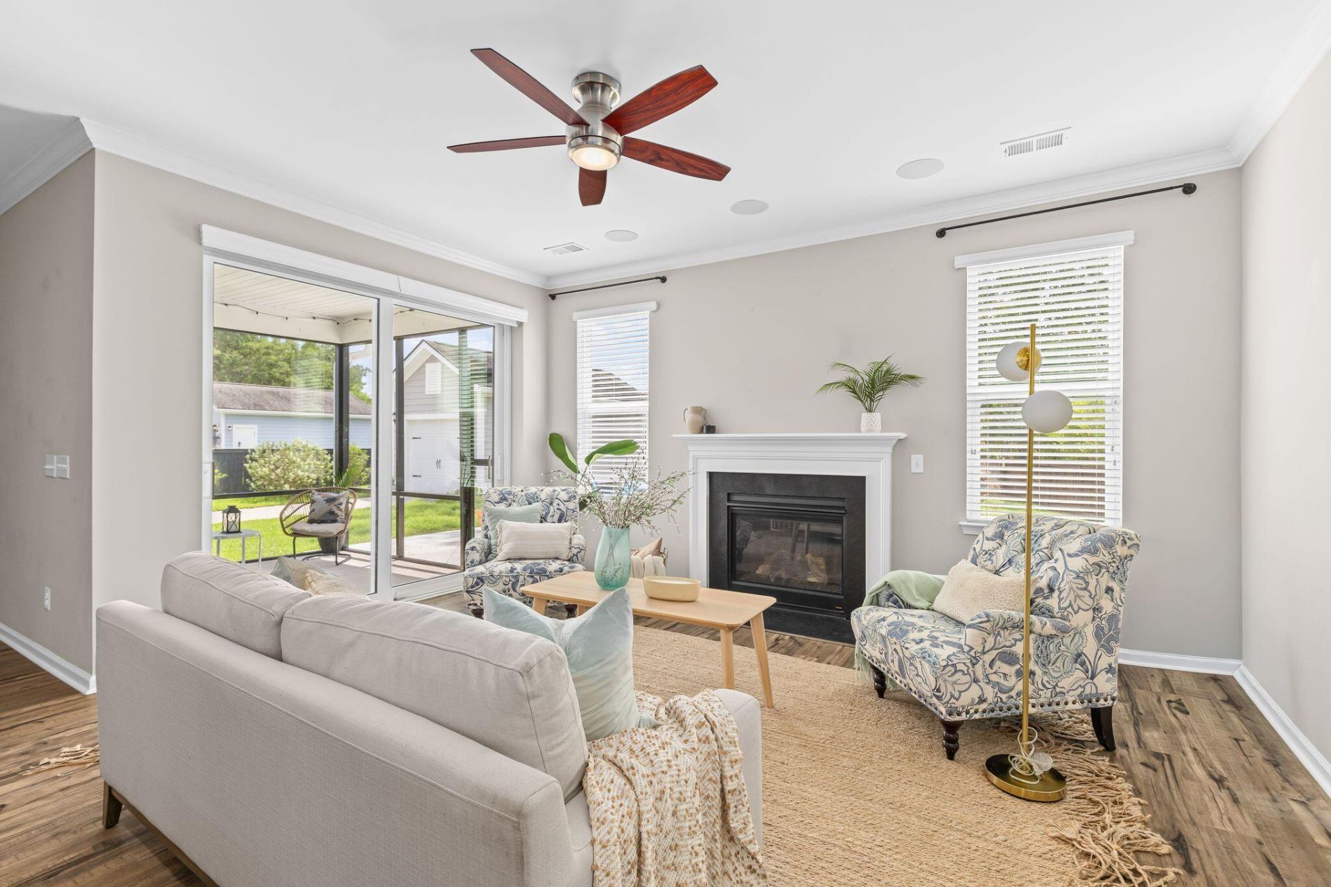2073 Kemmerlin Street Photo 21