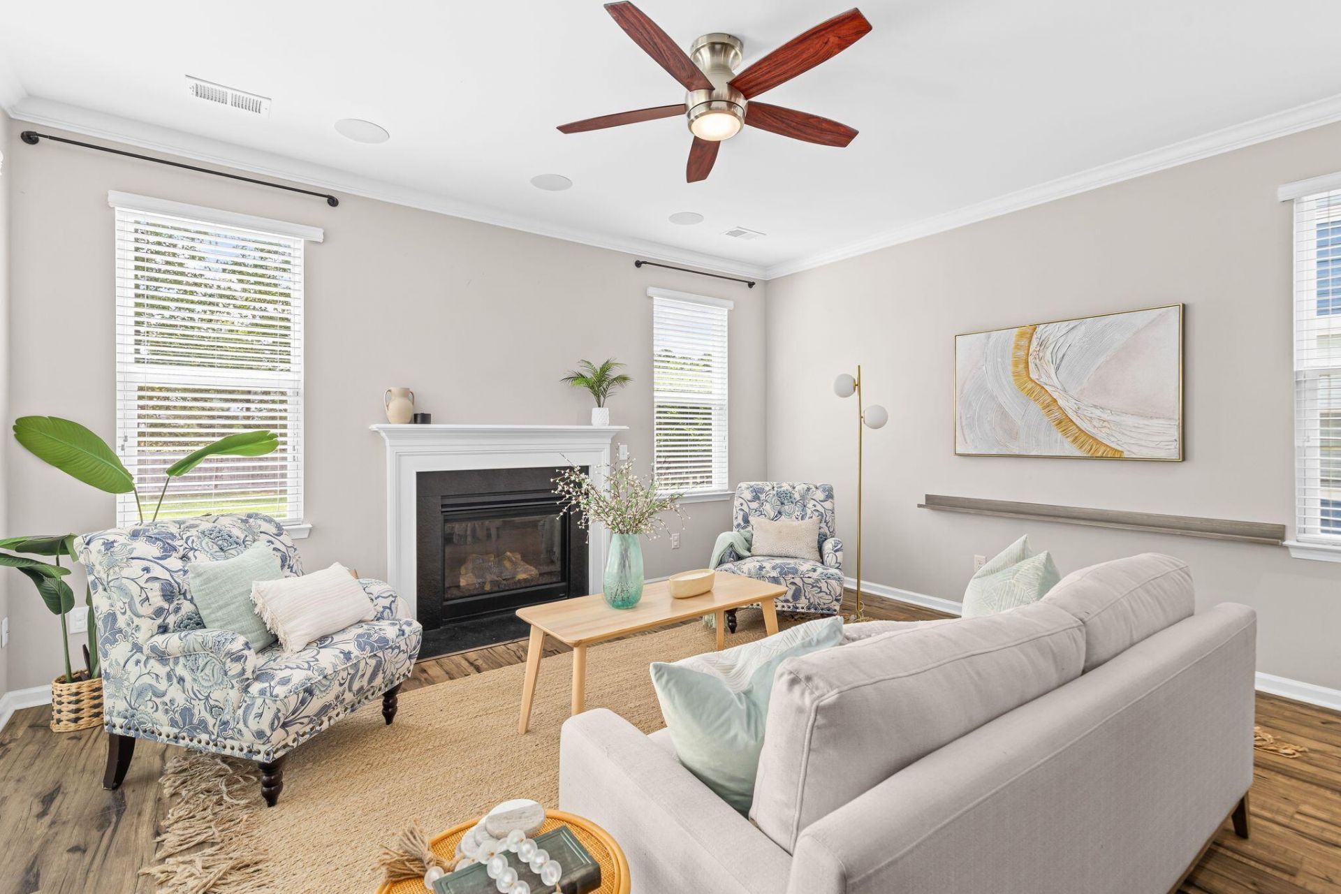 2073 Kemmerlin Street Photo 23
