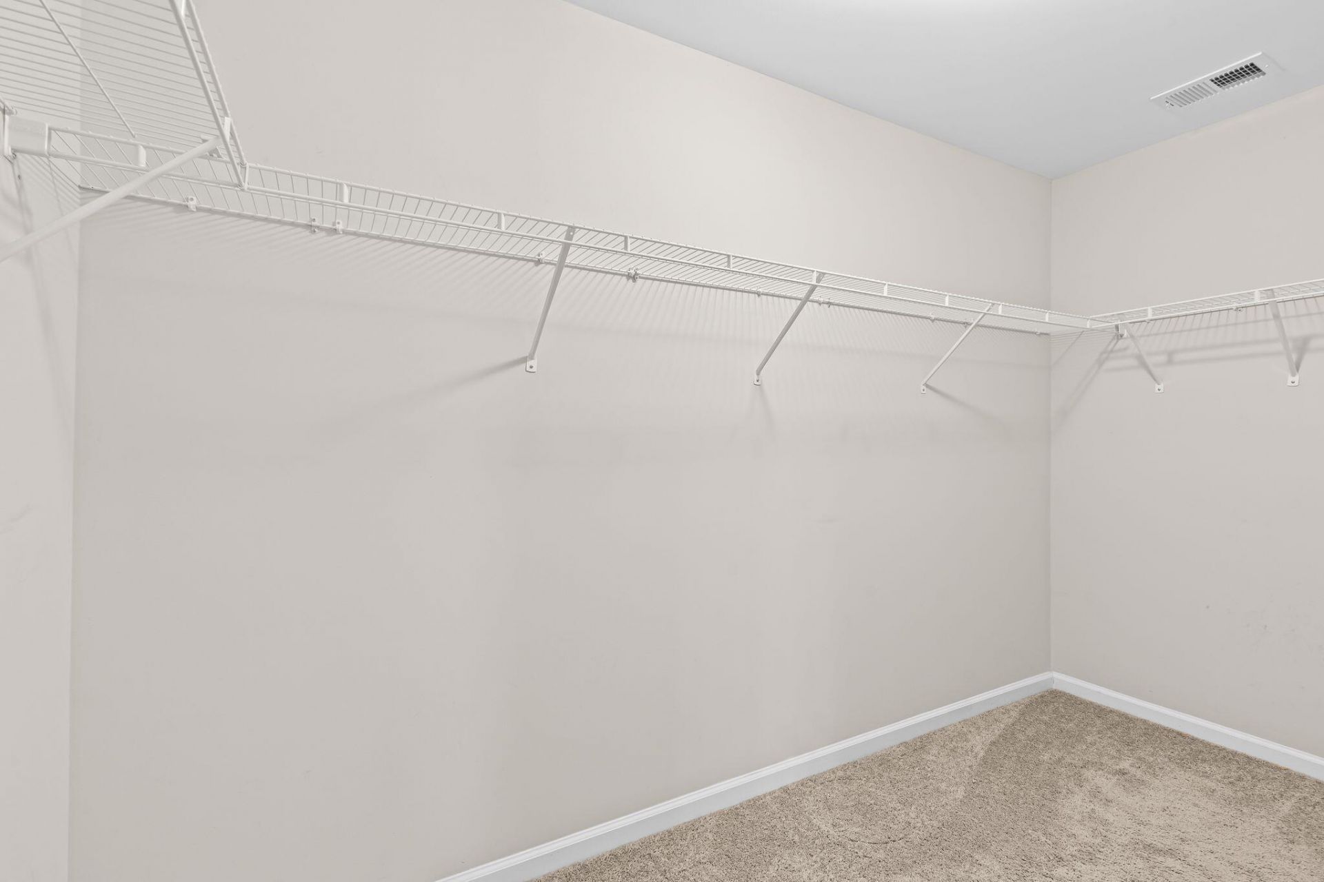 2073 Kemmerlin Street Photo 32