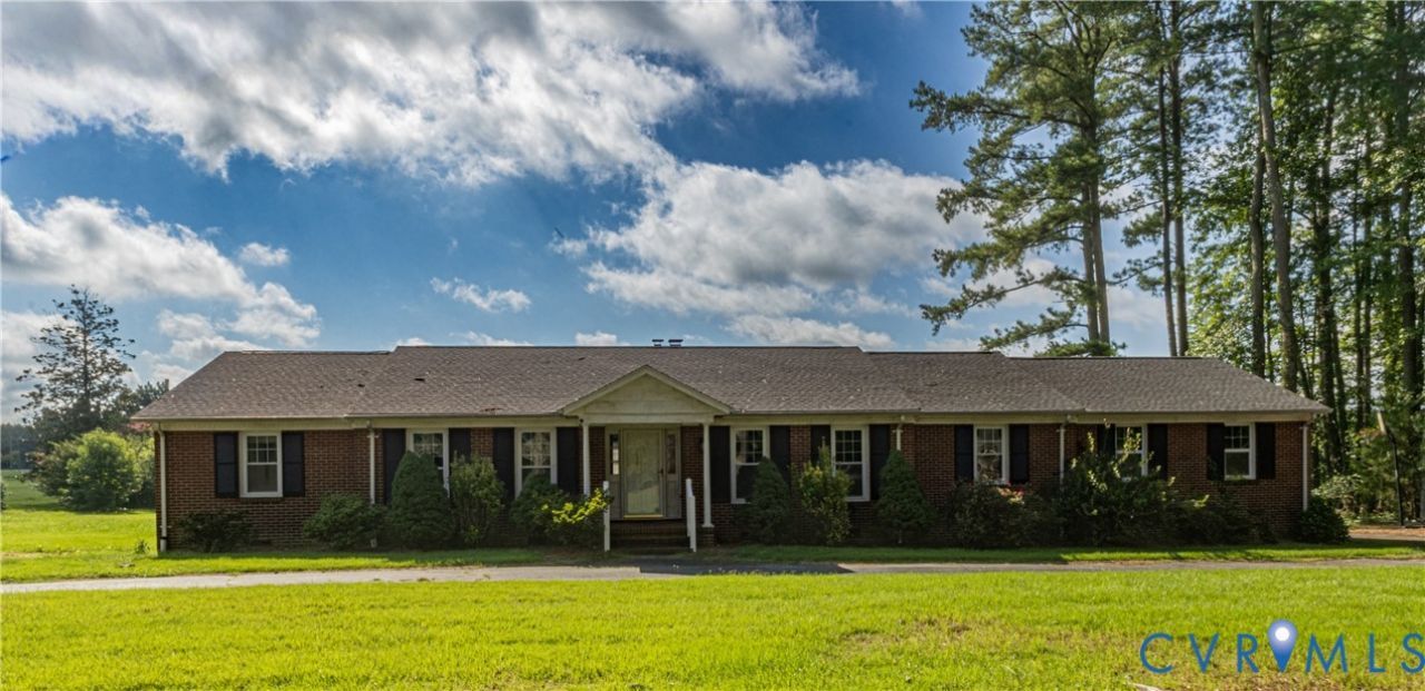 309 Old Plank Road, Kenbridge, VA 23944 Main Photo