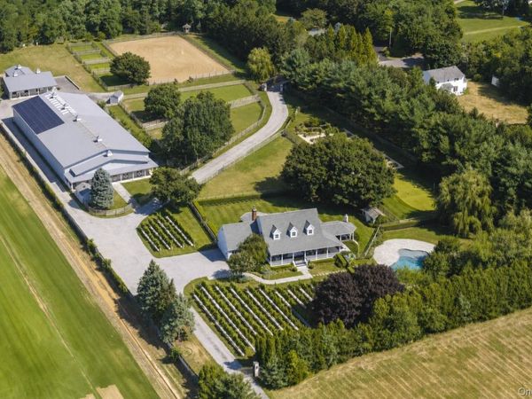 1810 Main Road, Jamesport, NY 11947