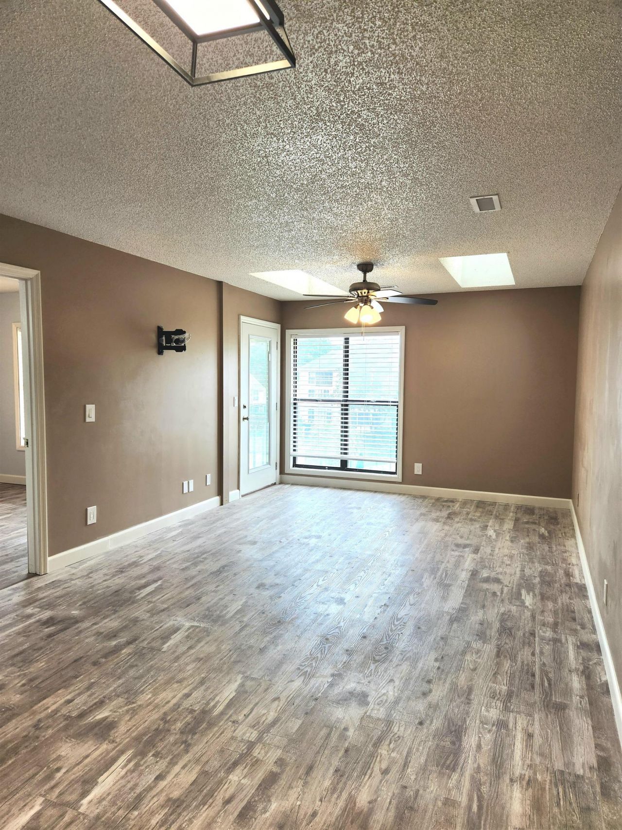 4489 Little River Inn Ln.  Photo 7