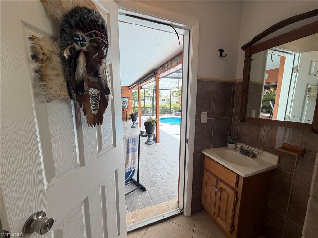 1631 SE 20th St, Cape Coral, FL 33990 Photo