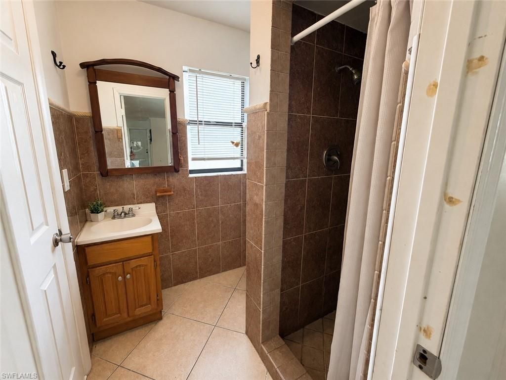 1631 SE 20th St, Cape Coral, FL 33990 Photo